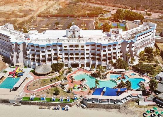 HOTEL SAN CARLOS PLAZA 1