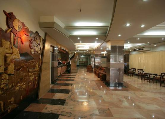 Hotel Victory - Best in City Center 1