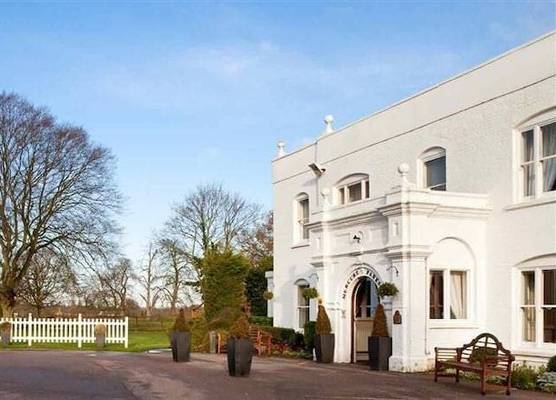 Woughton House Hotel, Worldhotels Distinctive 1