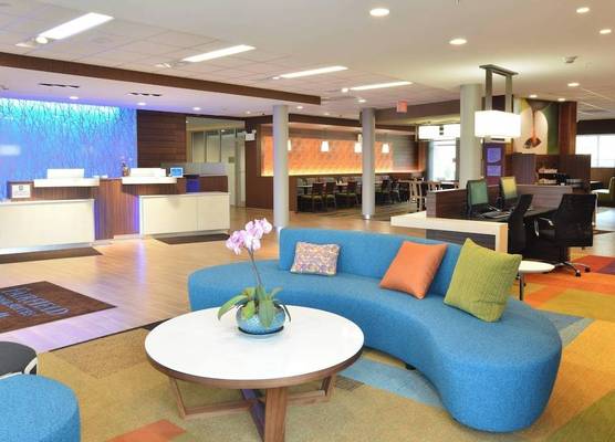 Fairfield Inn & Suites by Marriott Eau Claire/Chippewa Falls 1