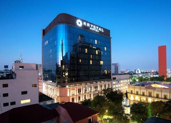 Krystal Monterrey 1