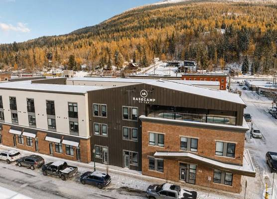 Basecamp Suites Revelstoke 1