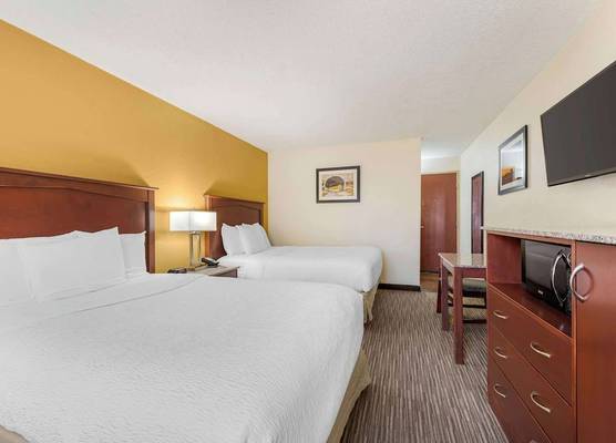 Best Western Executive Inn & Suites 1