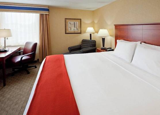Holiday Inn Express RAMSEY-MAHWAH by IHG 1