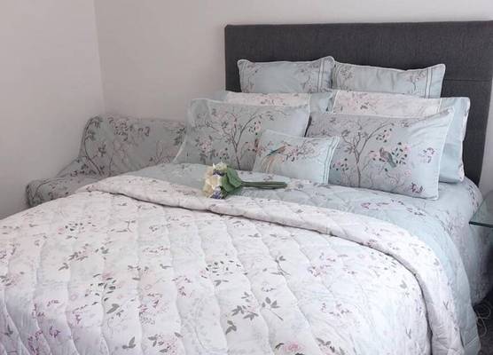 Studio Self contained flat free Parking 1