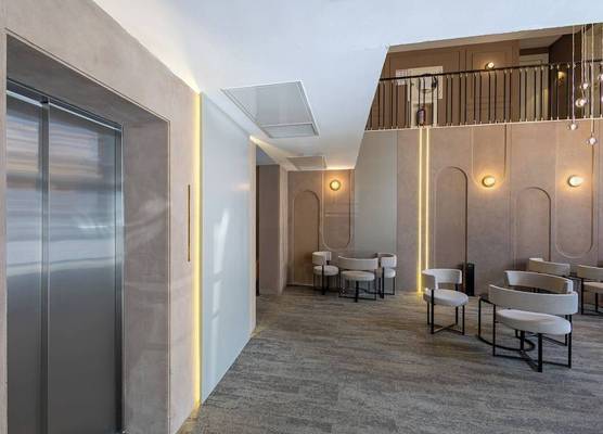 Reo Hotel 1
