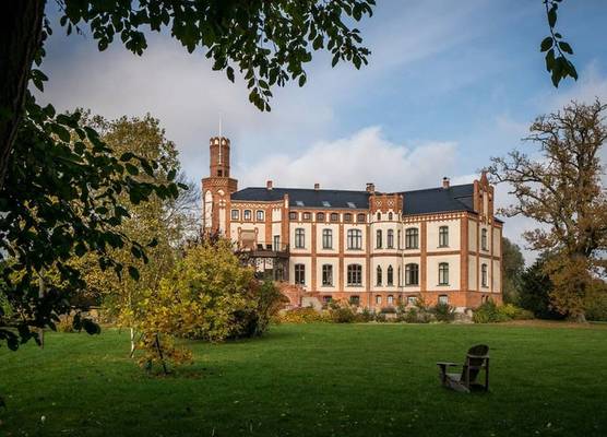 Hotel Schloss Gamehl 1