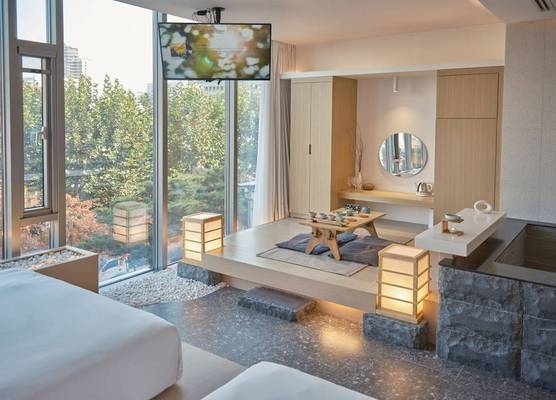 UH Suite The Seoul 1