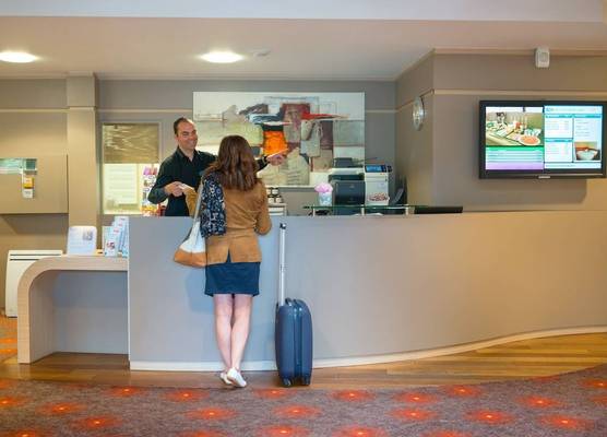 Brit Hotel Rennes St Grégoire – Le Villeneuve 1