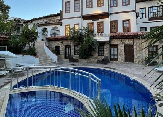 Argos Hotel - Adults Only 16 Plus 1