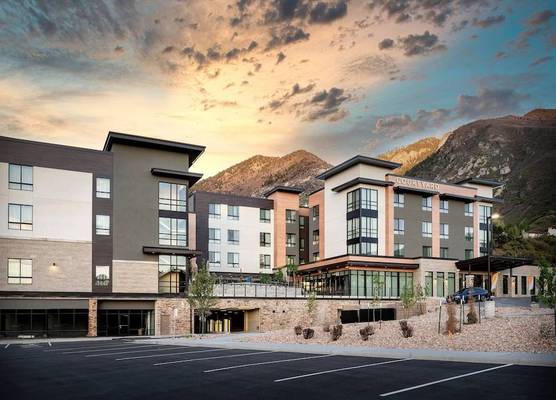 Courtyard by Marriott Salt Lake City Cottonwood 1