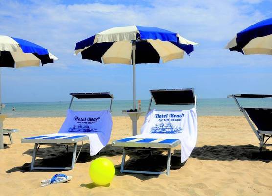 Hotel Beach 1
