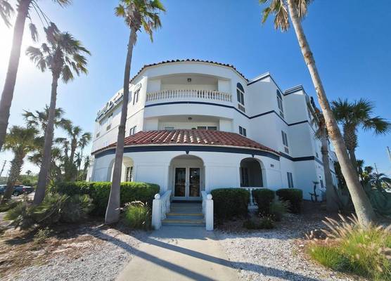 Amelia Hotel at the Beach 1