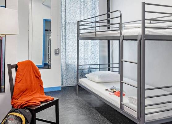Central Park West Hostel 1