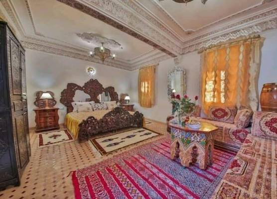 Riad la porte bleue du palais laraichi 1