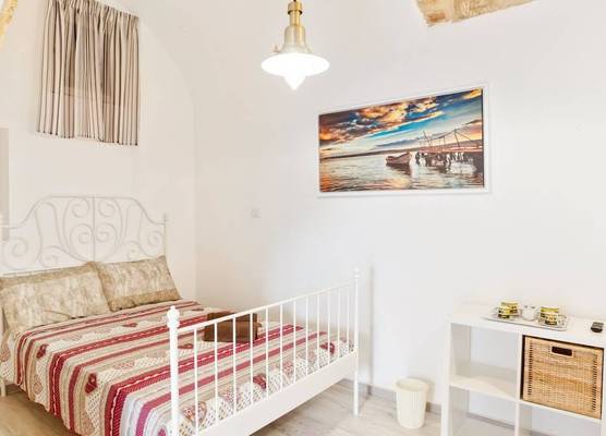 GuestHost - San Nicola Clemente Private Room 1