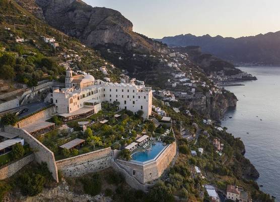 Monastero Santa Rosa Hotel & Spa 1