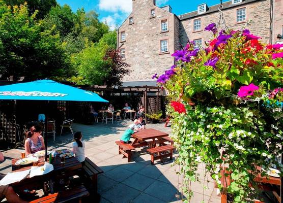 Royal Dunkeld Hotel 1