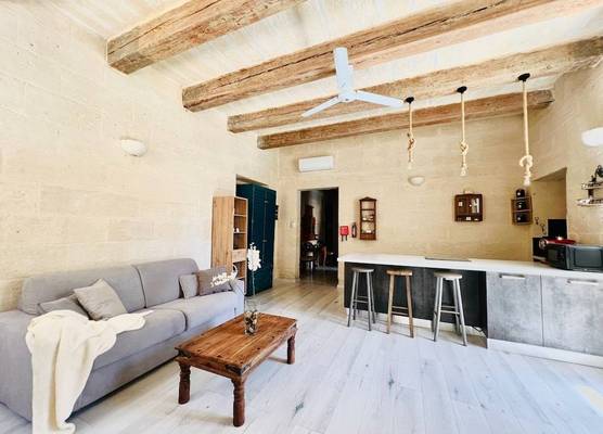 Bright Loft in Center • Near Grand Master Palace 1