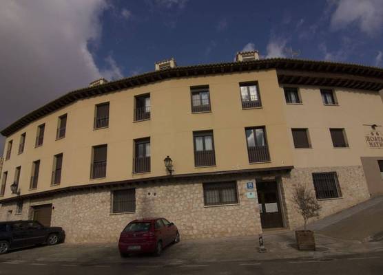 Hotel Mayno 1