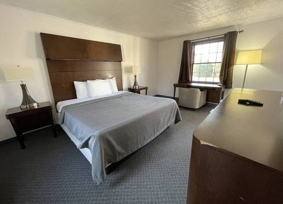 Rips Country Inn 1
