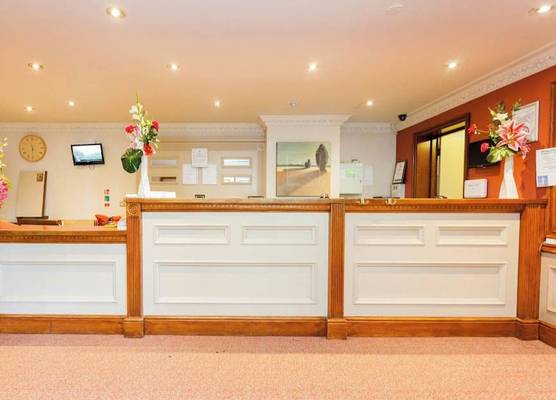 Farmhouse Innlodge by Greene King Inns 1