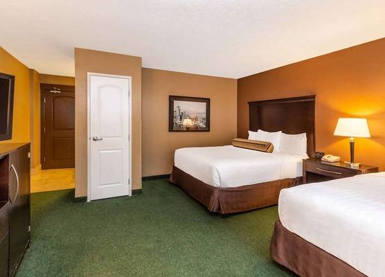 La Quinta by Wyndham Seattle Downtown 1