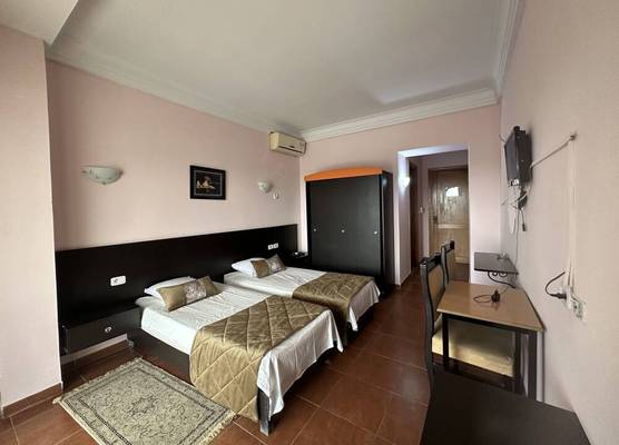 Hotel Galaxy 1