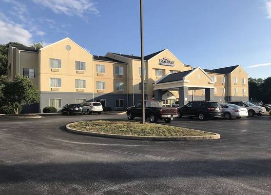 Baymont by Wyndham Chambersburg 1