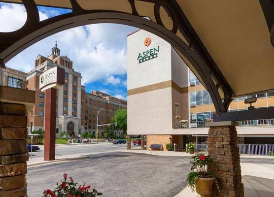 Aspen Suites - Rochester 1