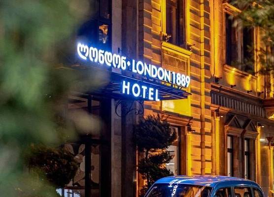 Hotel London 1889 & Casino 1