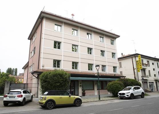 Hotel Vienna 1