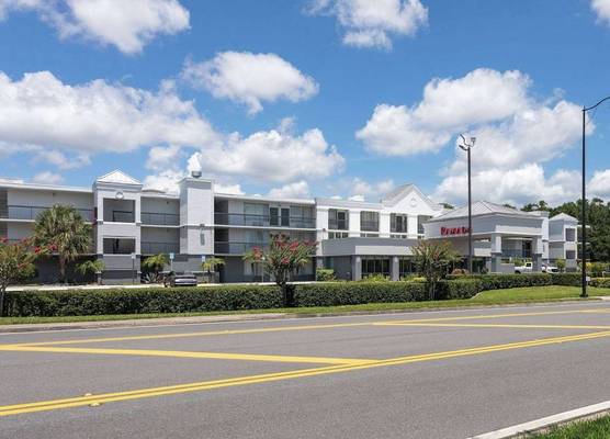 Ramada by Wyndham Altamonte Springs Near I-4 1
