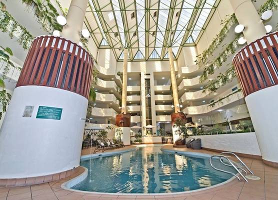 Atrium Hotel Mandurah 1