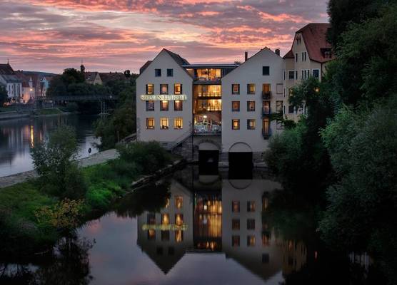 SORAT Insel-Hotel Regensburg 1