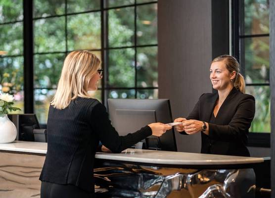 Crowne Plaza GENEVA by IHG 1