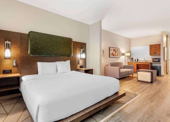 Best Western Plus Riata 1