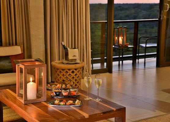 Victoria Falls Safari Club 1