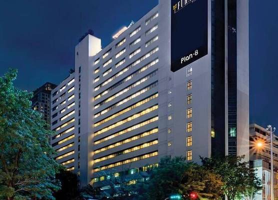 Furama Silom Hotel 1