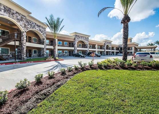 Econo Lodge Inn & Suites Houston NW-Cy-Fair 1