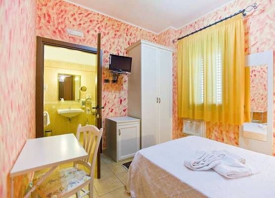 History Hotel 1