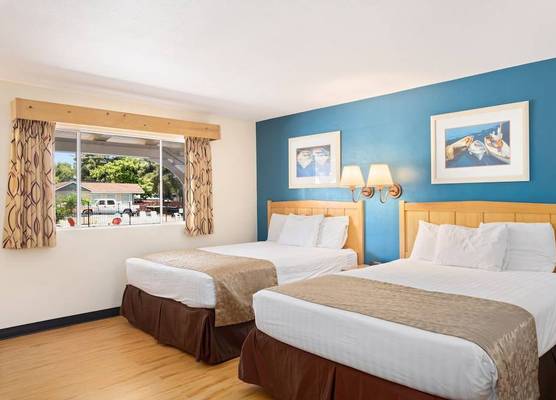 Skylark Shores Resort 1