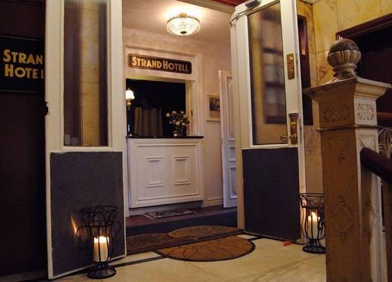Strand Hotel 1