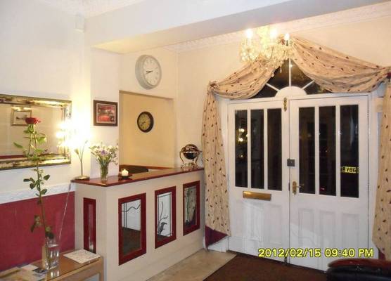 Relax Inn - Thorpe Lodge Hotel 1