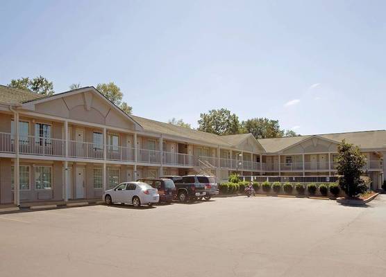 Americas Best Value Inn Tuscaloosa 1