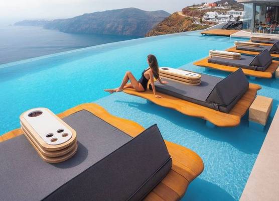 Cavo Tagoo Santorini 1