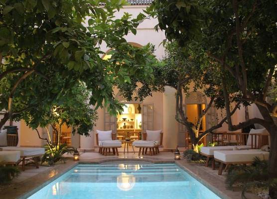 Riad Emberiza Sahari 1