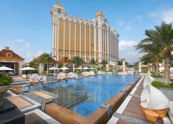 Banyan Tree Macau 1