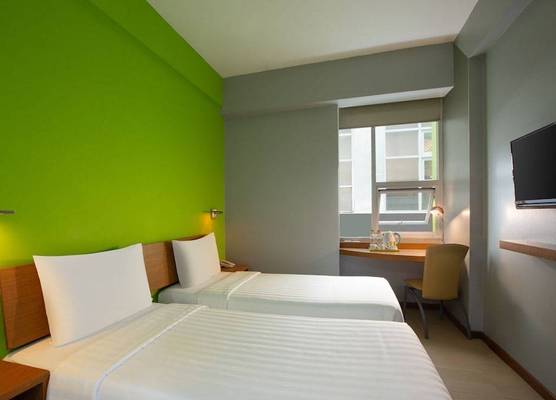 Whiz Hotel Malioboro Yogyakarta 1