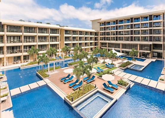 Henann Park Resort 1
